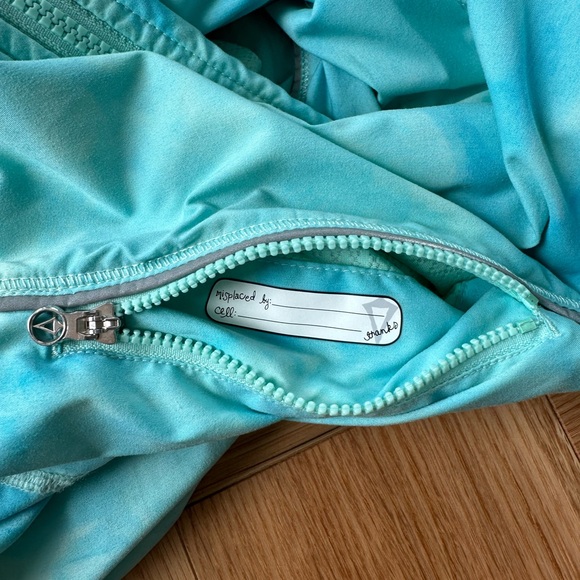 Ivivva Lululemon Jacket Size 14 - Picture 5 of 6